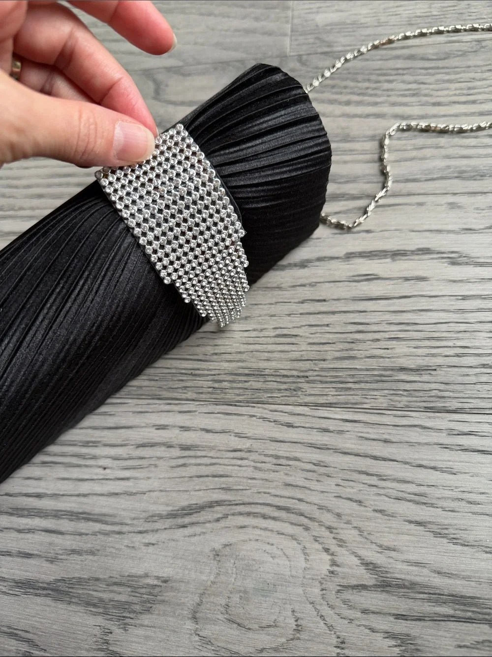 Elegant Black Pleated Evening Clutch with Silver Chain